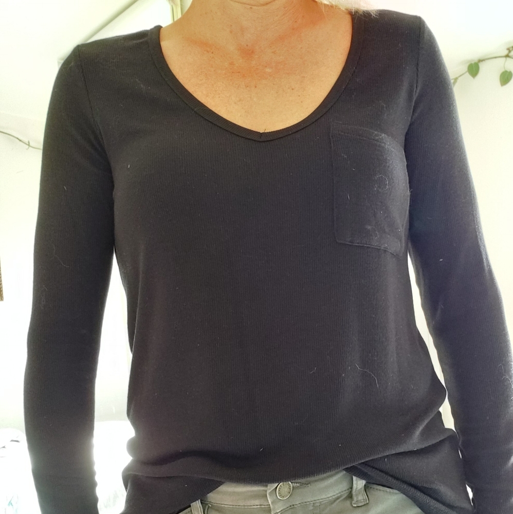 MARKET & SPRUCE

Frankela Ribbed V Neck Knit Top